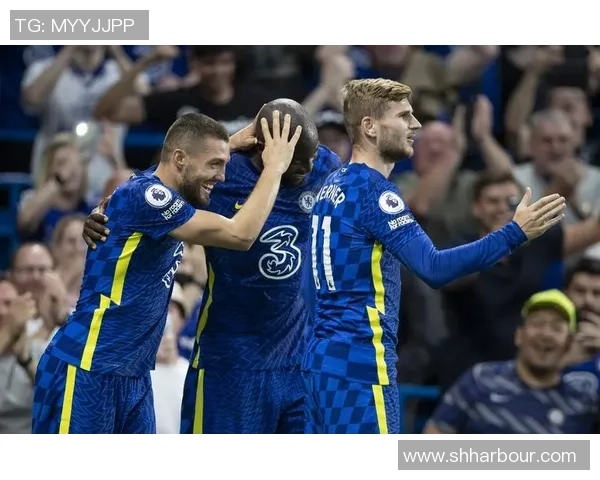 切尔西足球明星的成长轨迹与球队未来发展展望